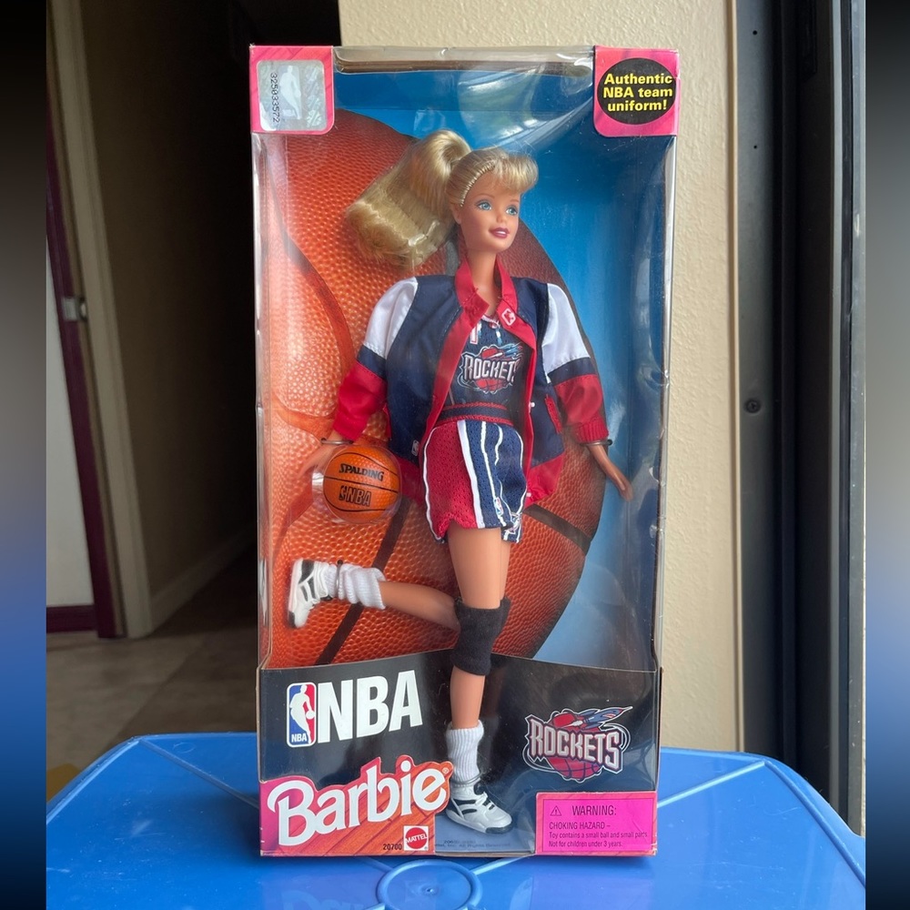 1998 NBA Houston Rockets Barbie - Picture 4 of 5